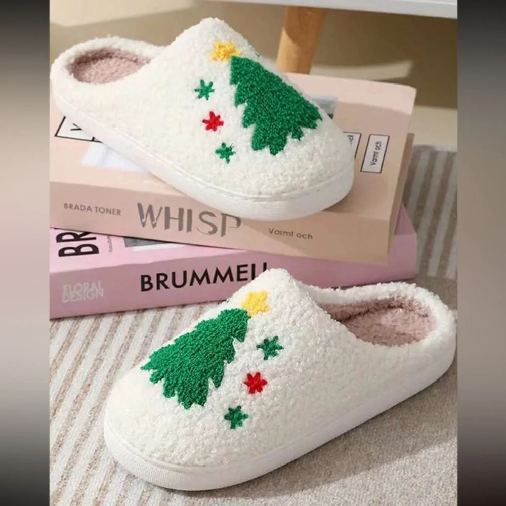 Holiday Christmas Tree Fuzzy Slippers - Picture 5 of 5